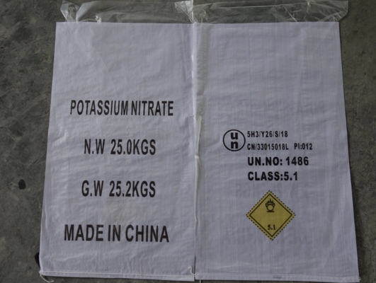 Rocket Propellant Potassium Nitrate KNO3 Colorless Prismatic Shape Chemical Formula